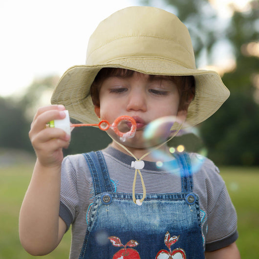 Baby UPF 50+ Adjustable Drawstring Wide Brim Bucket Sun Hat – Simplicity